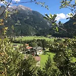Апартаменты Gastehaus Hauser