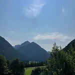 Gaestehaus Hauser *