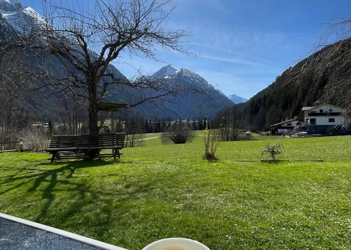 Apartament Gaestehaus Hauser Bach (Tyrol)
